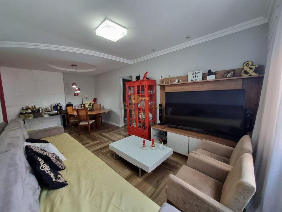 Apartamento à venda com 3 quartos, 115m² - Foto 1