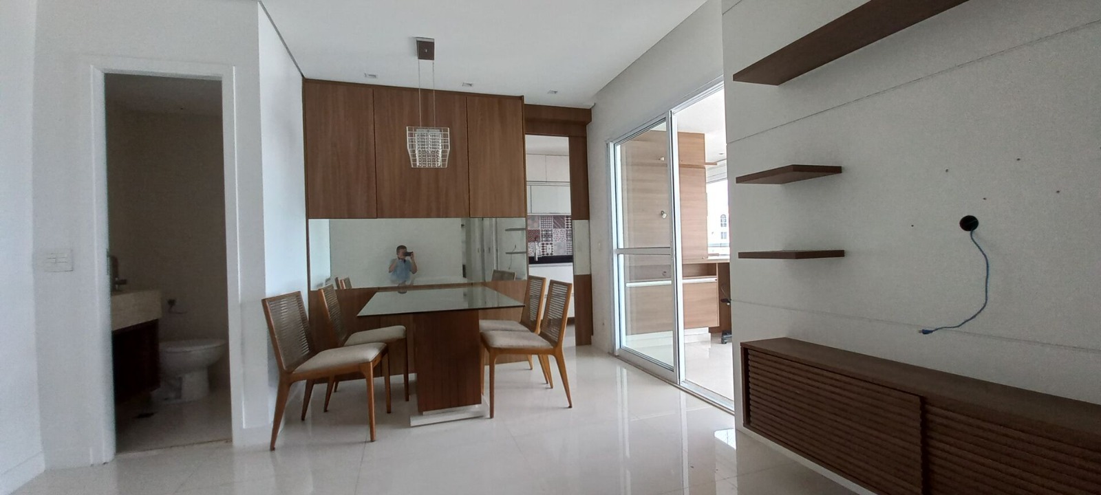 Apartamento à venda com 3 quartos, 90m² - Foto 1