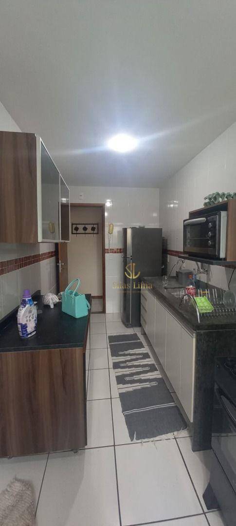 Apartamento à venda com 2 quartos, 75m² - Foto 12