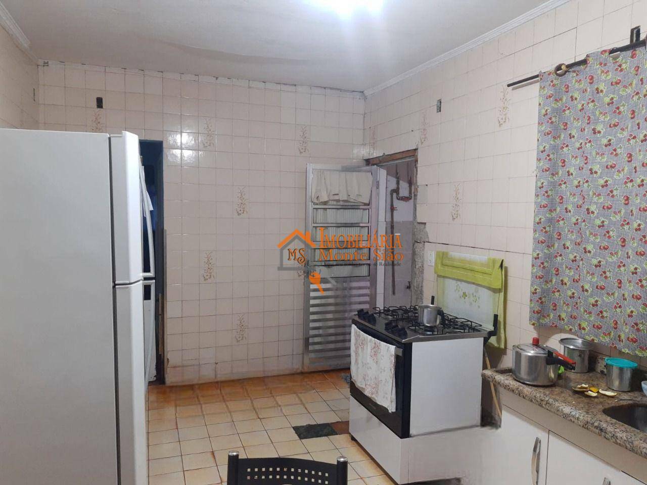 Sobrado à venda com 8 quartos, 250m² - Foto 14