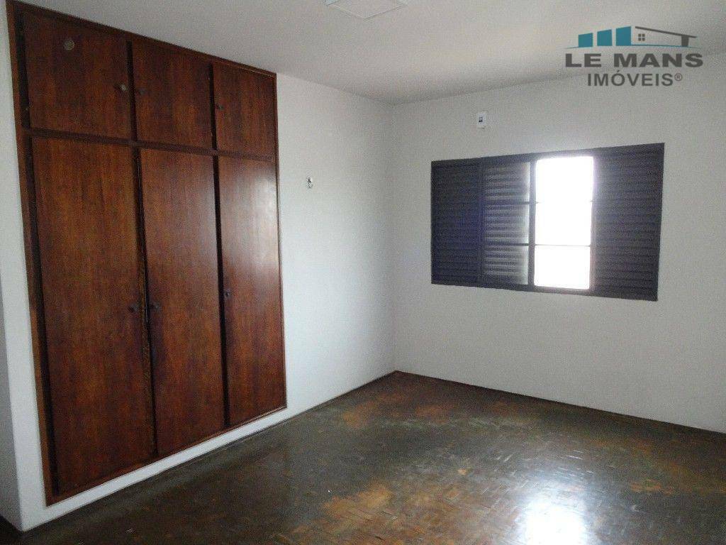 Casa à venda com 2 quartos, 122m² - Foto 12