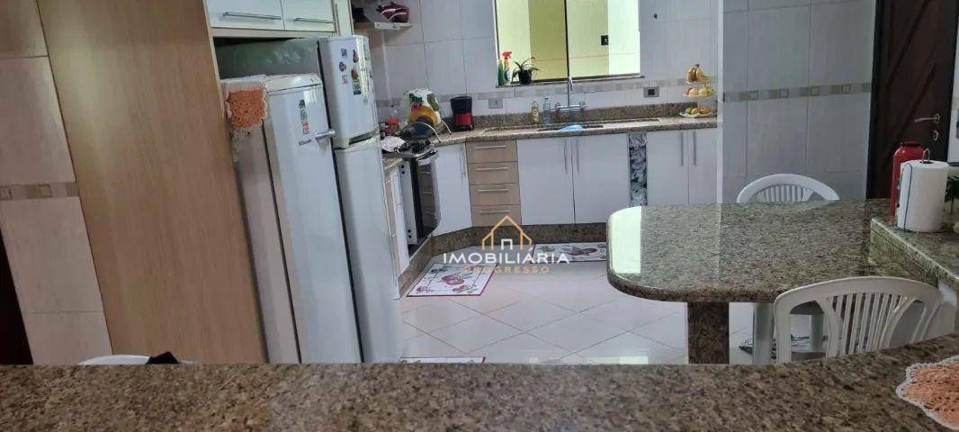Sobrado à venda com 4 quartos, 410m² - Foto 4