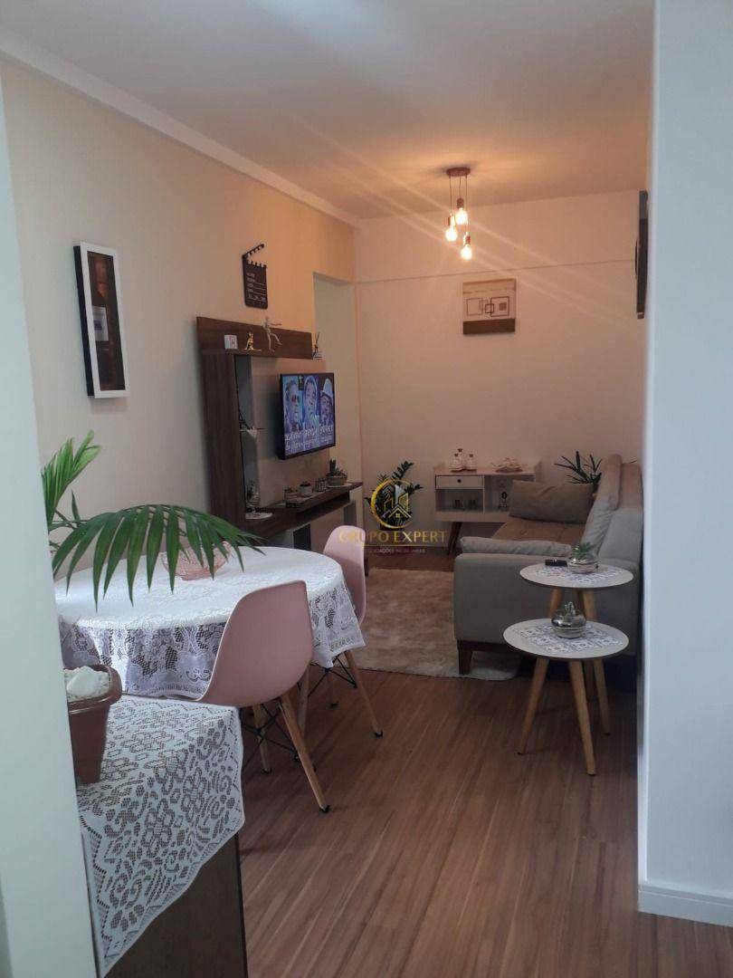 Apartamento para alugar com 2 quartos, 56m² - Foto 10