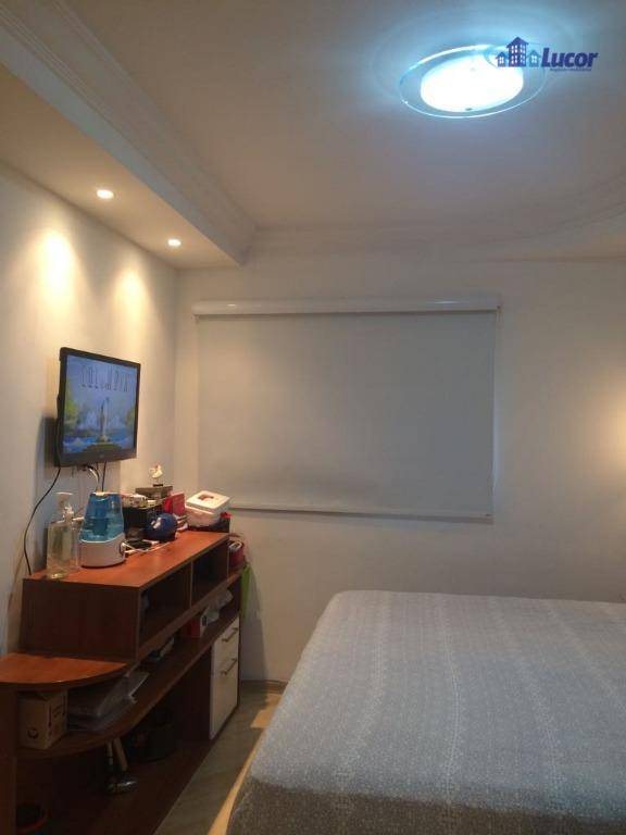 Apartamento à venda com 3 quartos, 120m² - Foto 18