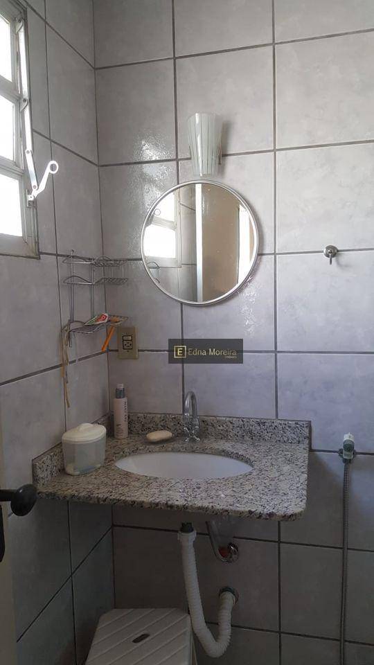 Apartamento à venda com 4 quartos, 200m² - Foto 19