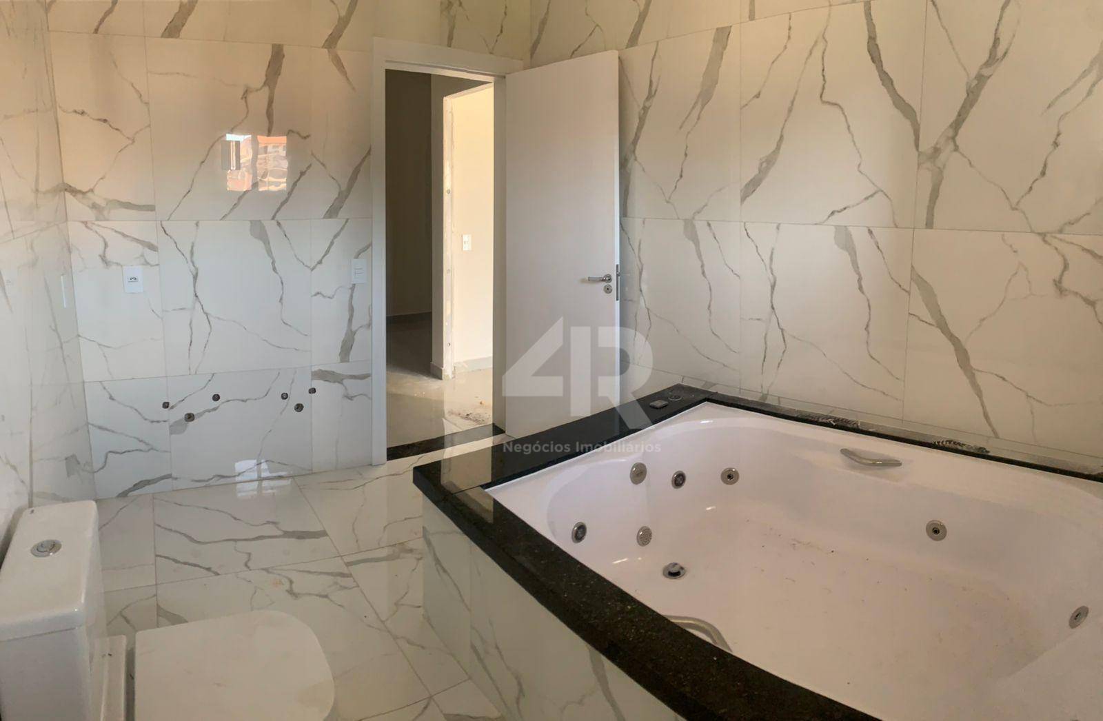 Sobrado à venda com 2 quartos, 248m² - Foto 9