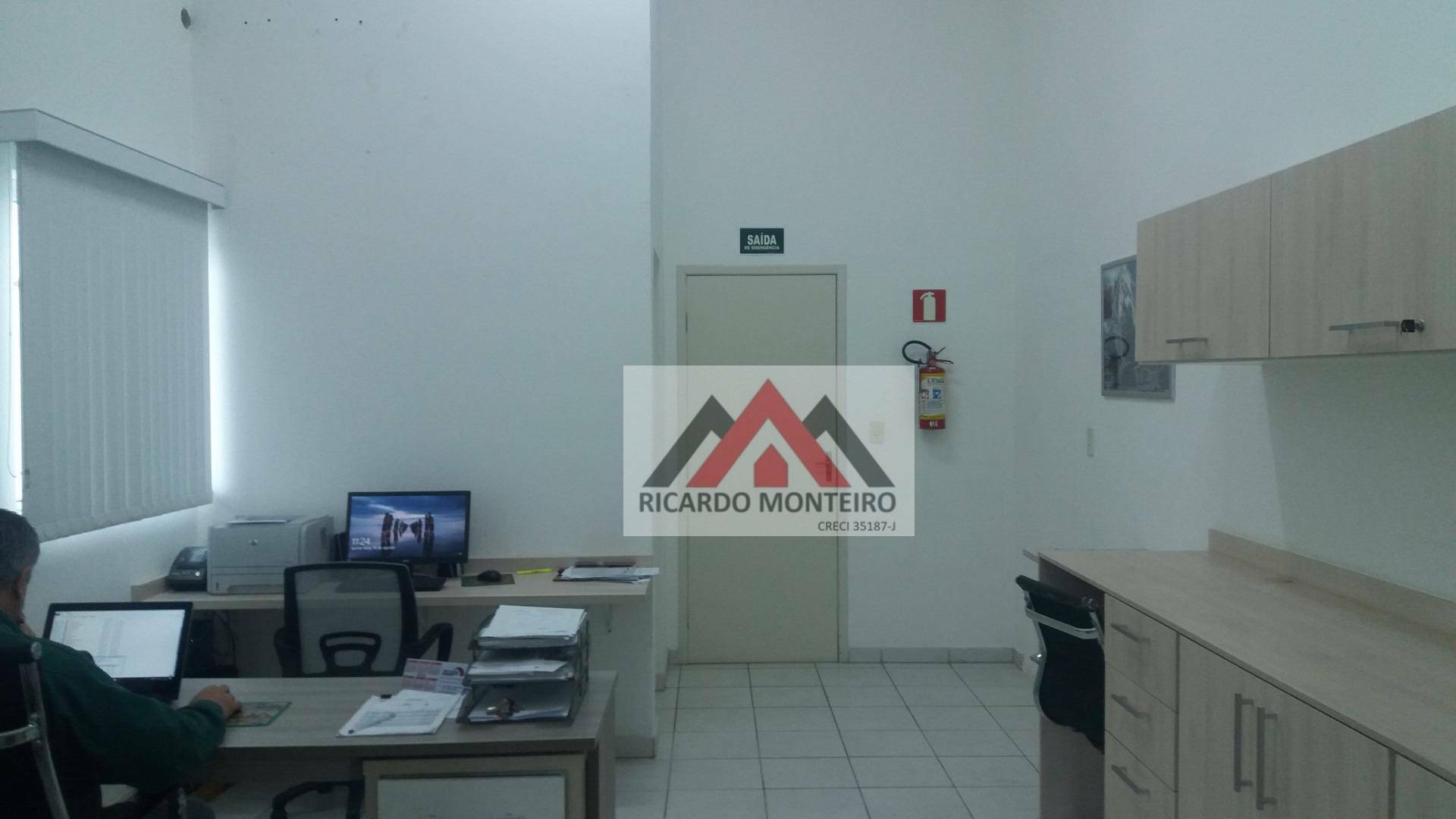 Depósito-Galpão-Armazém para alugar, 763m² - Foto 2