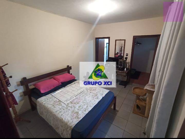 Casa para alugar com 3 quartos, 188m² - Foto 19