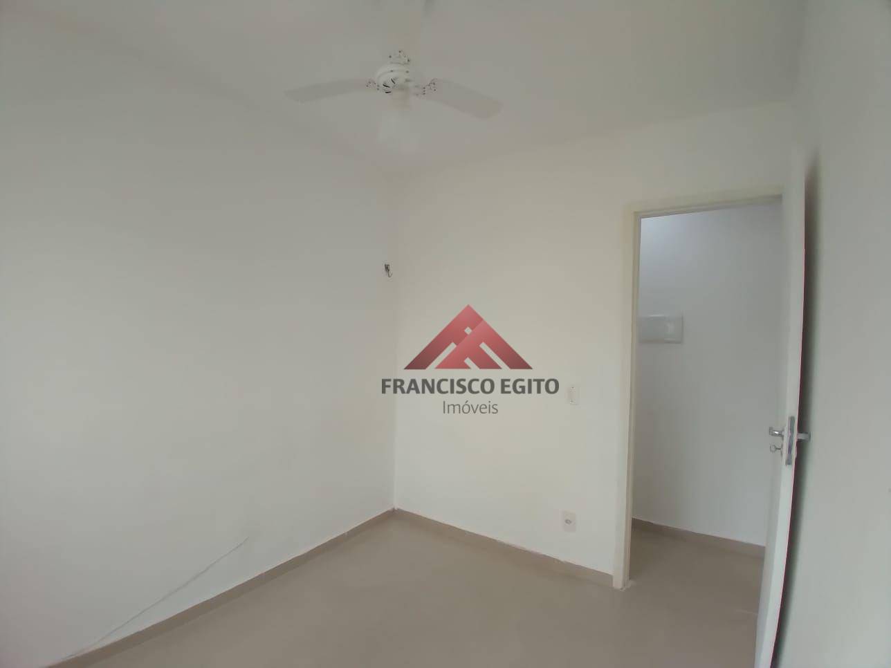 Apartamento à venda com 2 quartos, 50m² - Foto 12