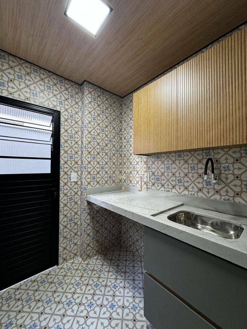 Casa de Condomínio à venda com 4 quartos, 400m² - Foto 12