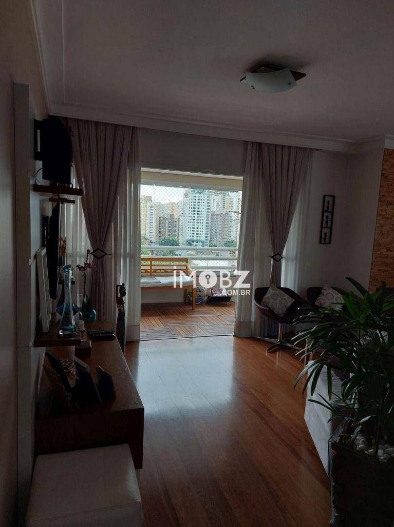 Apartamento à venda com 3 quartos, 137m² - Foto 4