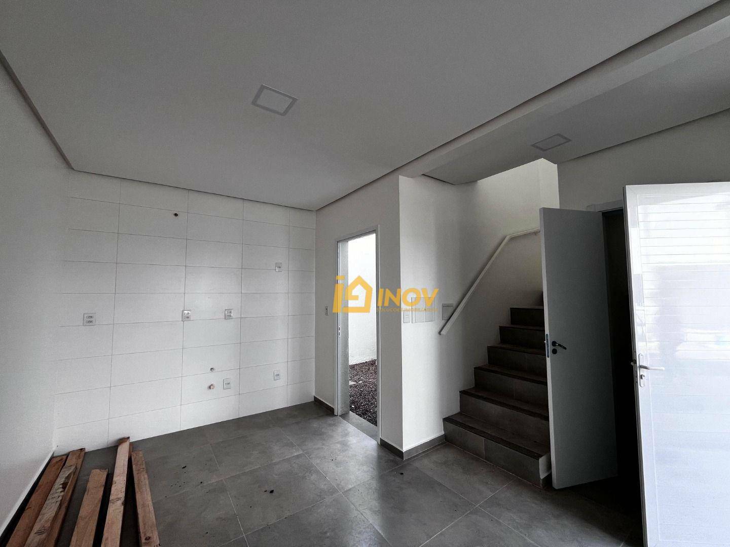 Apartamento à venda com 2 quartos, 60m² - Foto 7