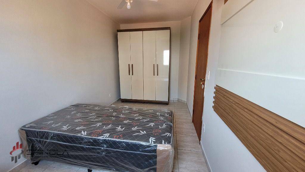 Apartamento à venda com 2 quartos, 69m² - Foto 30