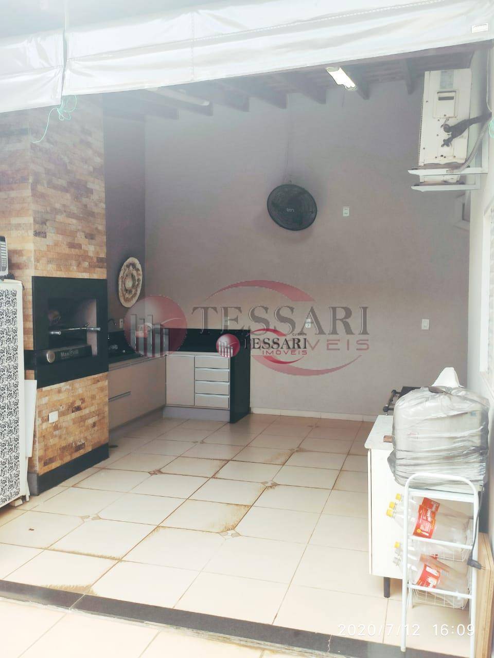 Casa à venda com 2 quartos, 140m² - Foto 6