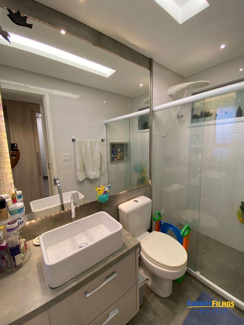 Apartamento à venda com 2 quartos, 80M2 - Foto 12