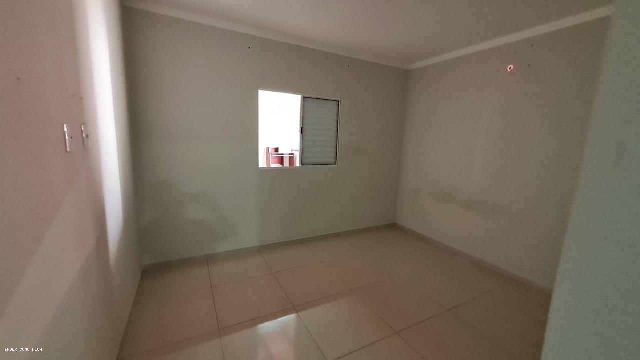 Casa à venda com 3 quartos, 165m² - Foto 6