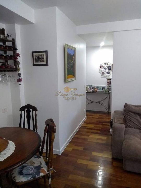 Apartamento à venda com 2 quartos, 80m² - Foto 7