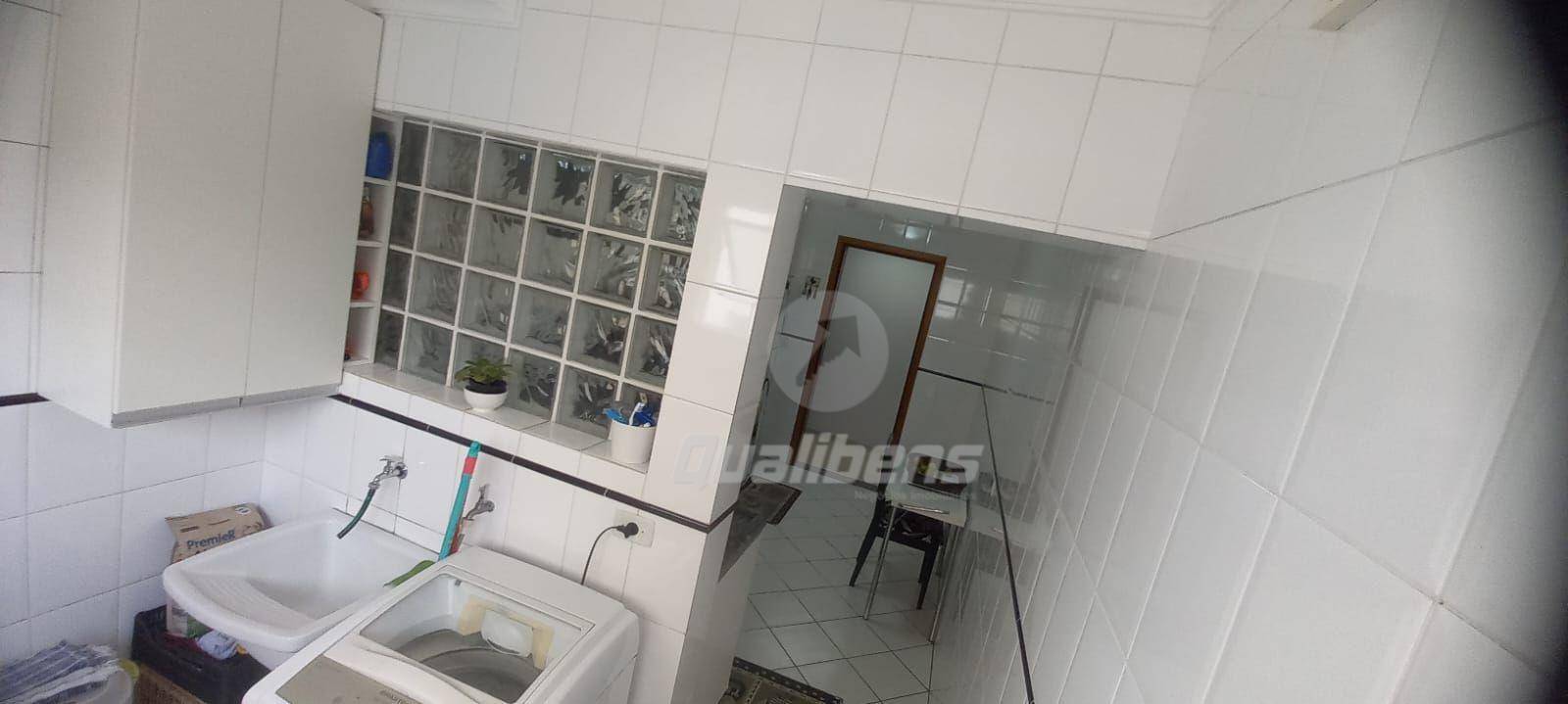 Apartamento à venda com 2 quartos, 70m² - Foto 15