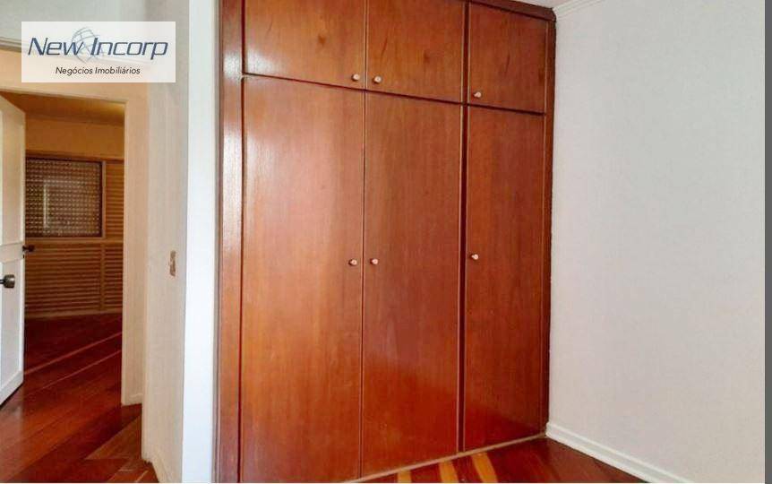 Apartamento à venda com 3 quartos, 119m² - Foto 13