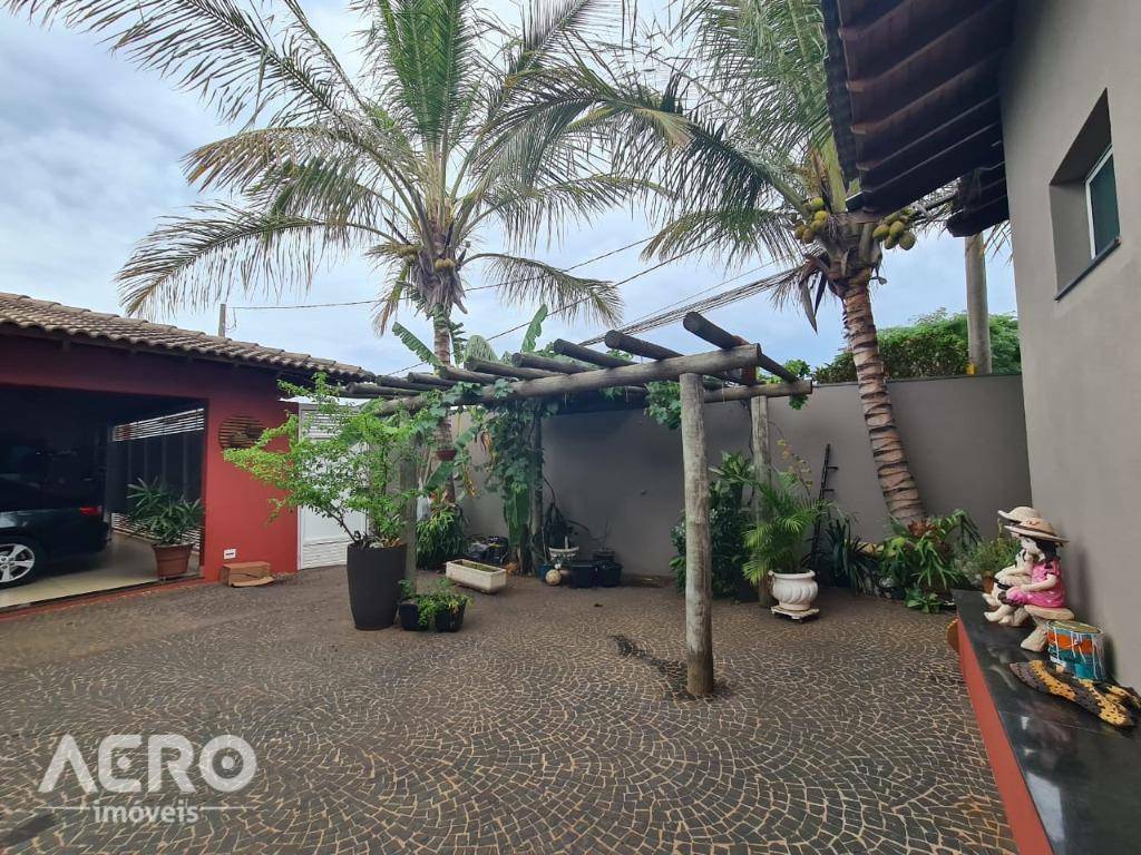 Casa de Condomínio à venda com 3 quartos, 205m² - Foto 34