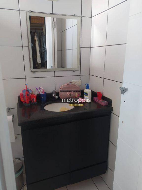 Sobrado à venda com 2 quartos, 200m² - Foto 41