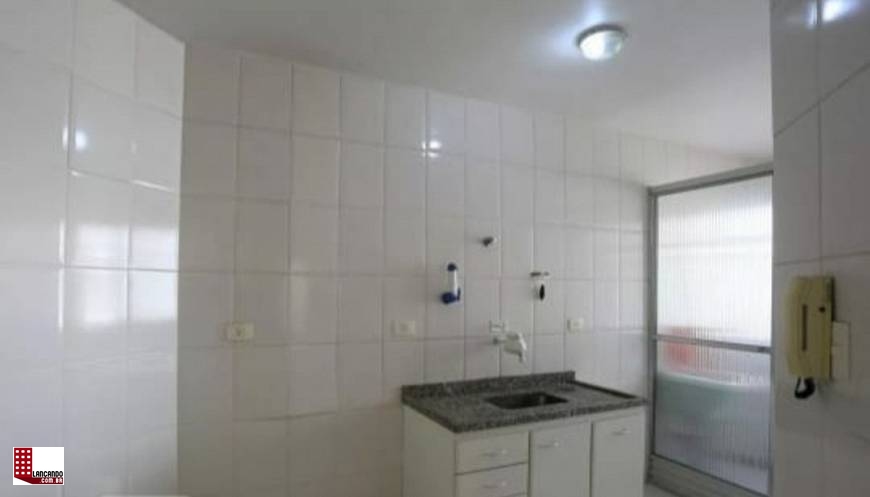 Apartamento à venda com 1 quarto, 50m² - Foto 4