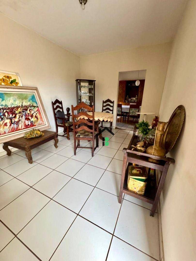 Casa, 3 quartos, 155 m² - Foto 2