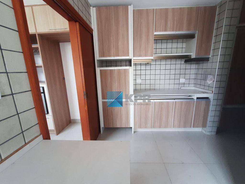 Casa de Condomínio à venda com 3 quartos, 360m² - Foto 28