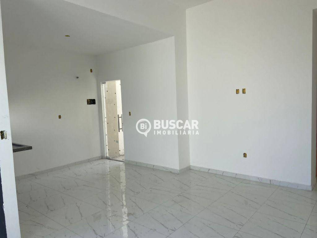 Casa à venda com 3 quartos, 86m² - Foto 11