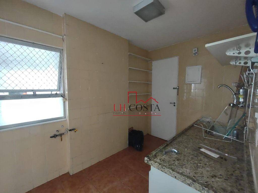 Apartamento à venda com 2 quartos, 75m² - Foto 19