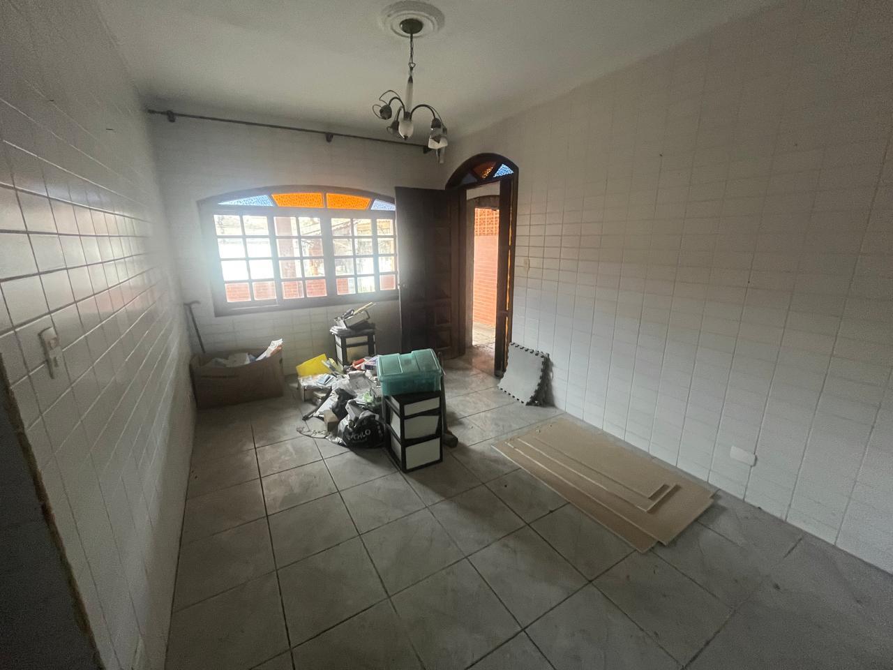 Casa à venda com 2 quartos, 300m² - Foto 18