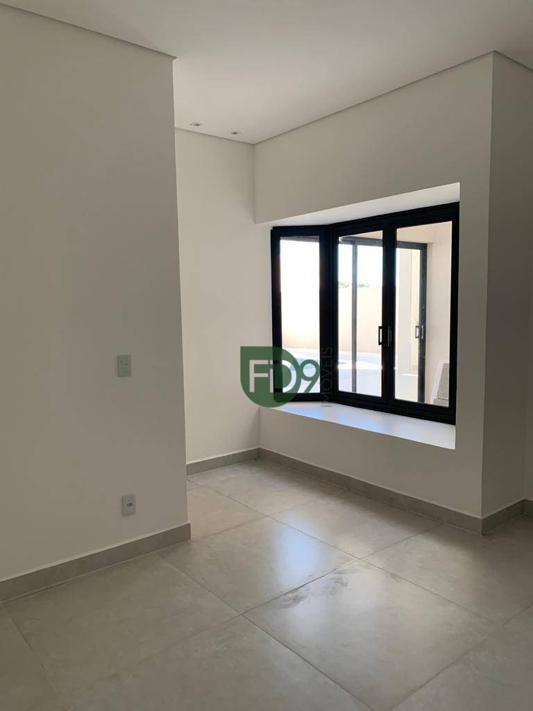 Casa de Condomínio à venda com 4 quartos, 255m² - Foto 16