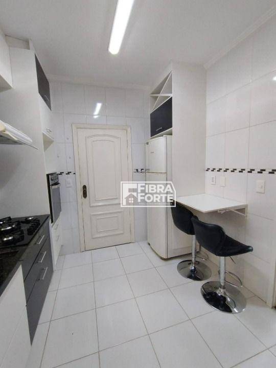 Apartamento à venda com 2 quartos, 82m² - Foto 6