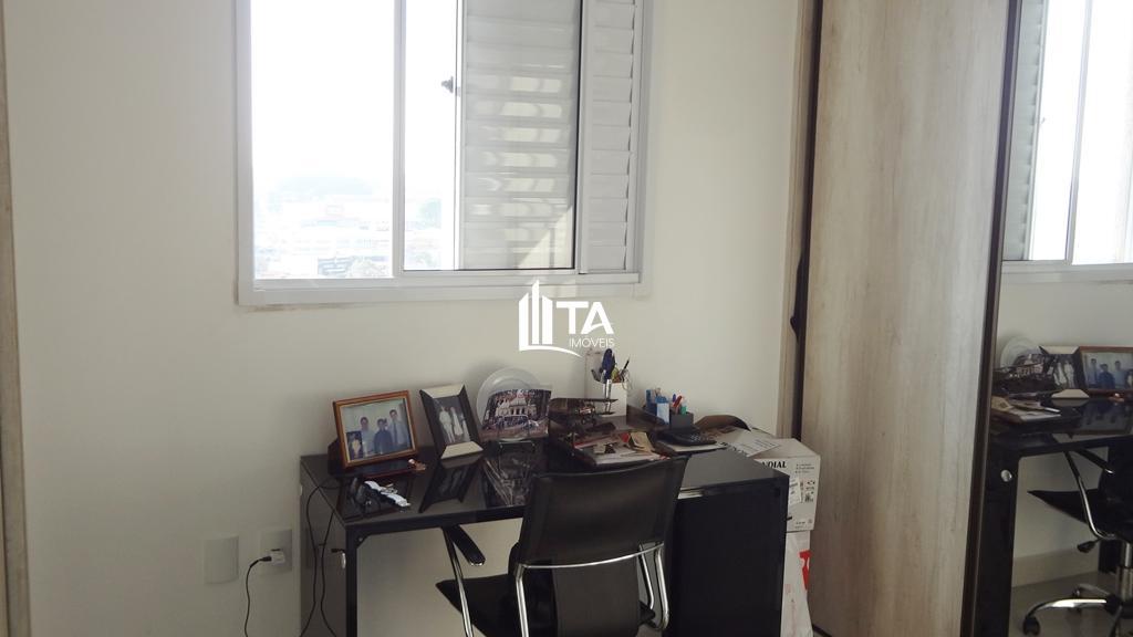 Apartamento à venda com 3 quartos, 66m² - Foto 11