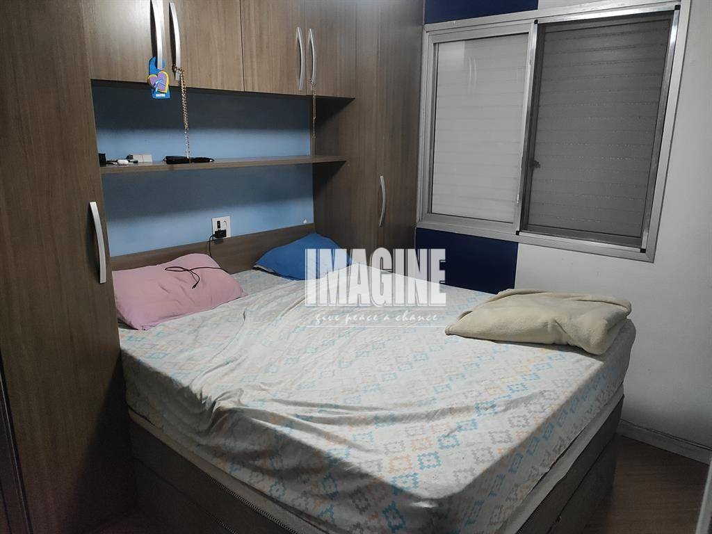 Apartamento à venda com 2 quartos, 57m² - Foto 4