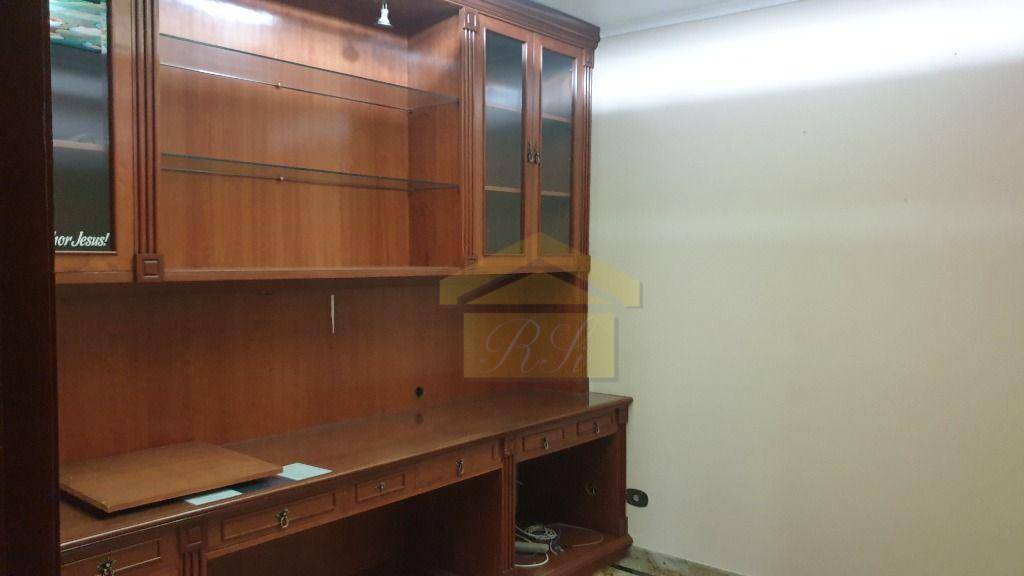 Sobrado para alugar com 6 quartos, 315m² - Foto 29