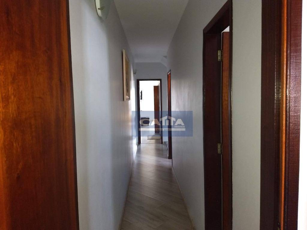 Sobrado à venda com 3 quartos, 310m² - Foto 8