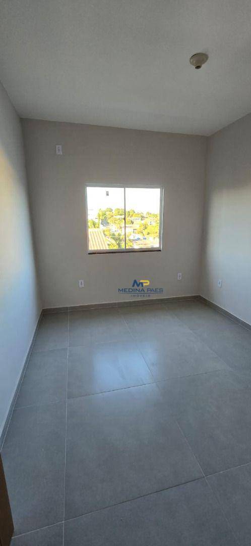 Casa à venda com 2 quartos, 60m² - Foto 13