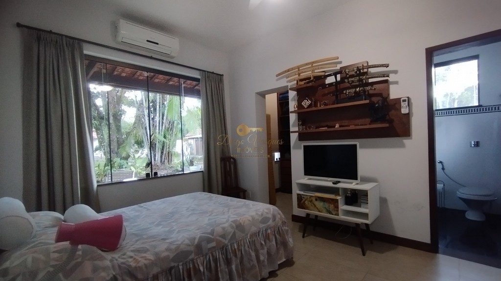 Casa à venda com 7 quartos, 3200m² - Foto 34