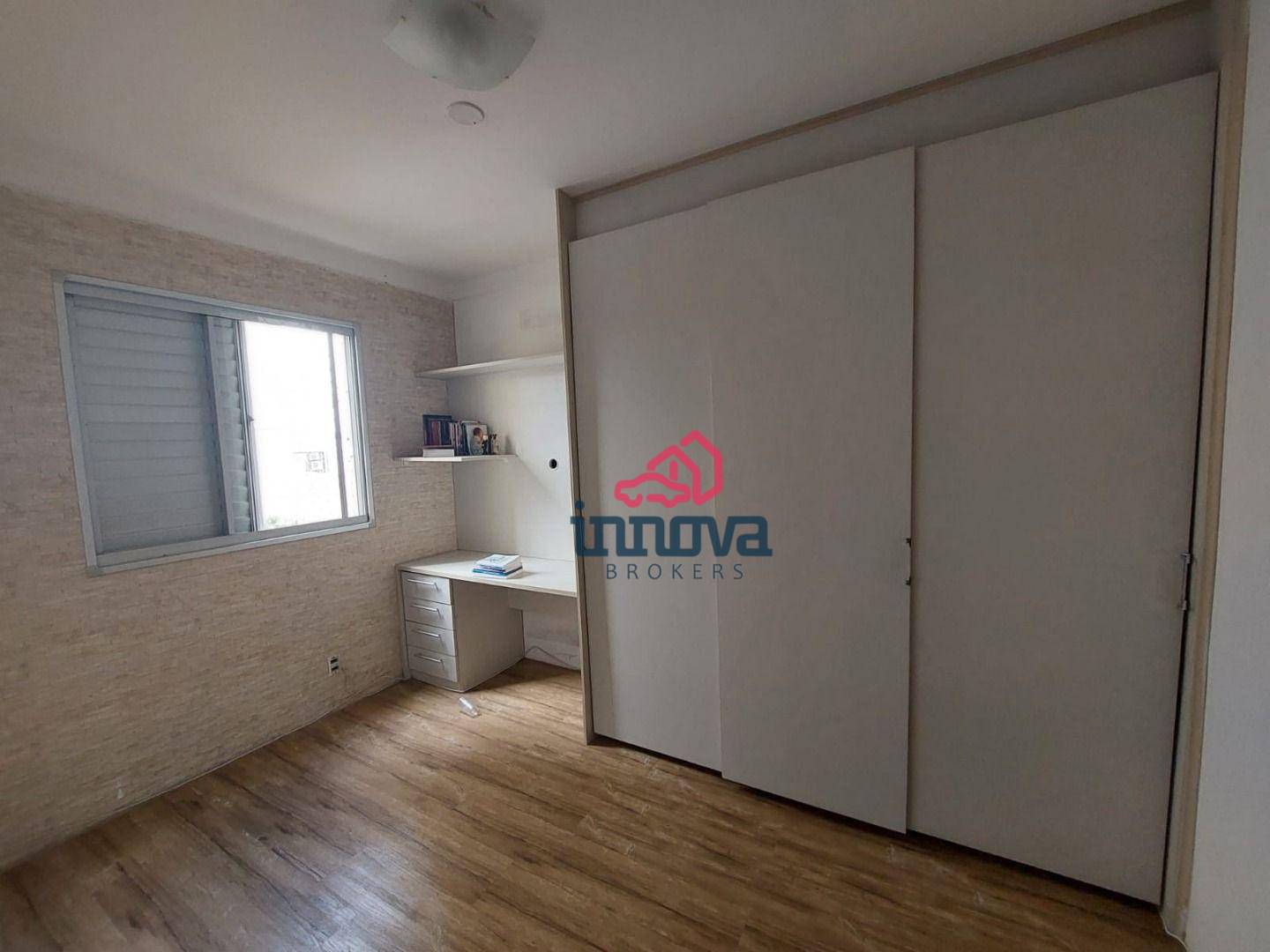 Apartamento à venda com 3 quartos, 76m² - Foto 11