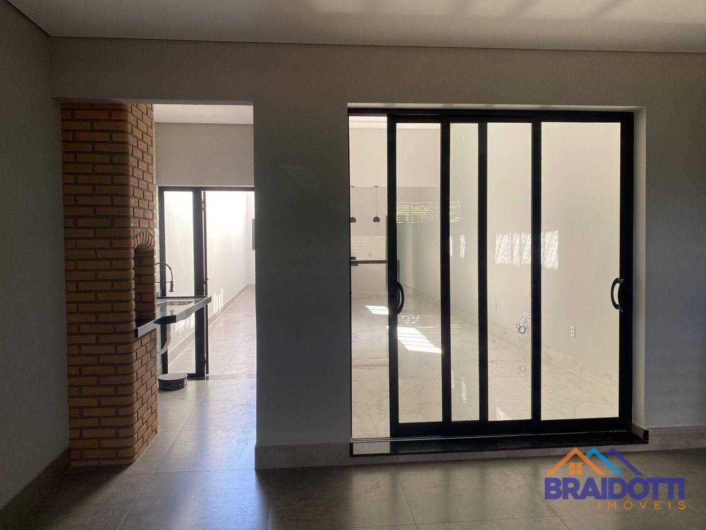 Casa à venda com 3 quartos, 120m² - Foto 5