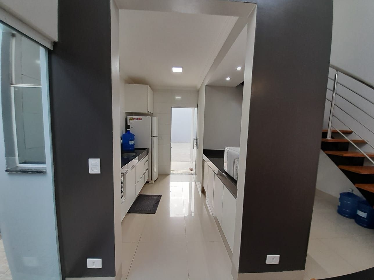 Casa à venda com 4 quartos, 180m² - Foto 32