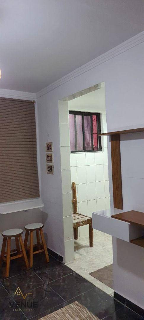 Apartamento à venda com 2 quartos, 40m² - Foto 18