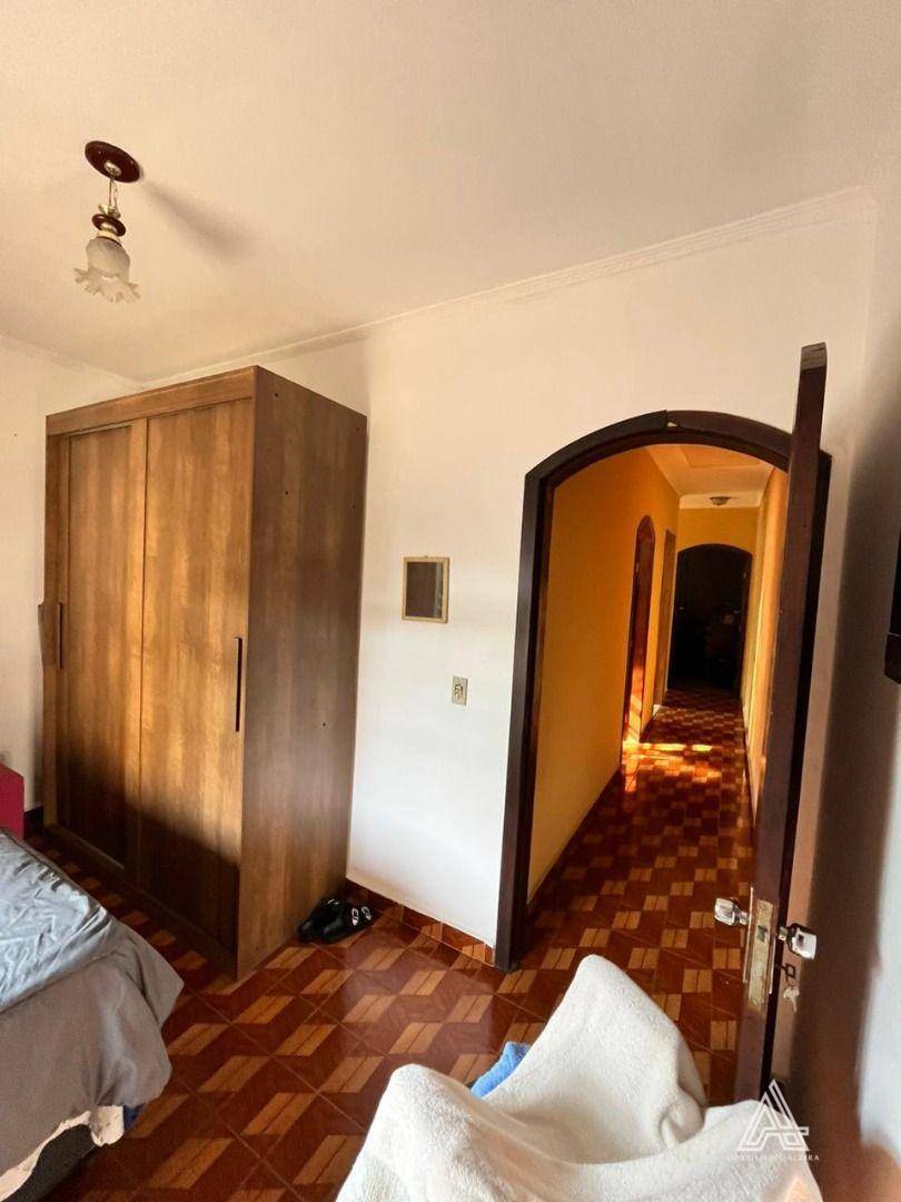 Sobrado à venda com 3 quartos, 200M2 - Foto 46