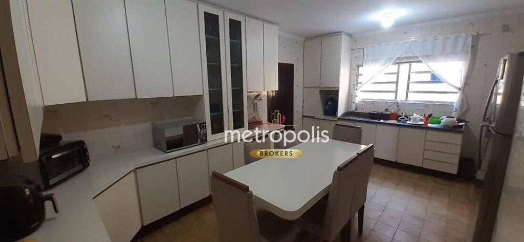 Sobrado à venda com 2 quartos, 216m² - Foto 6