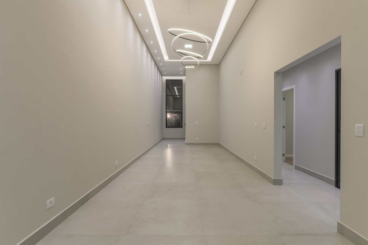 Casa à venda com 3 quartos, 135m² - Foto 11