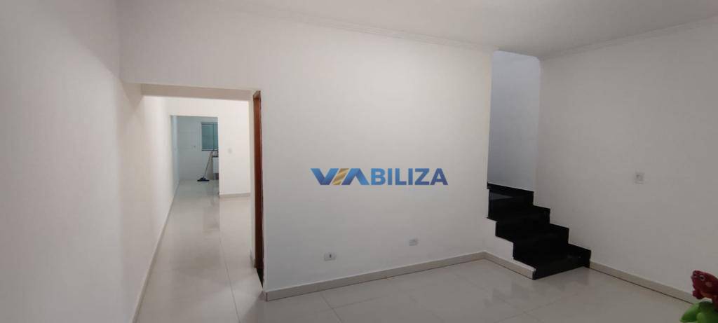 Sobrado à venda com 3 quartos, 125m² - Foto 2