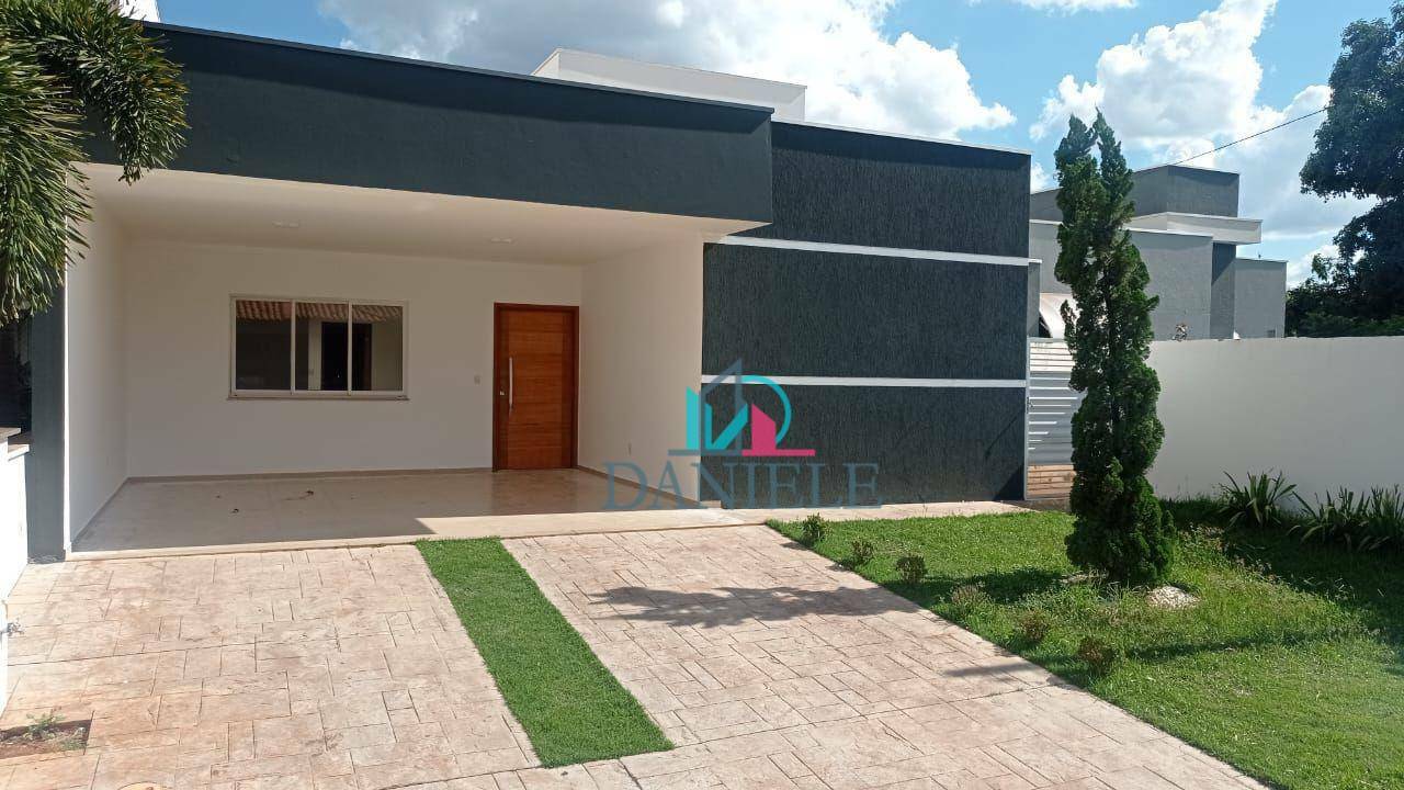 Casa de Condomínio à venda com 3 quartos, 176m² - Foto 2