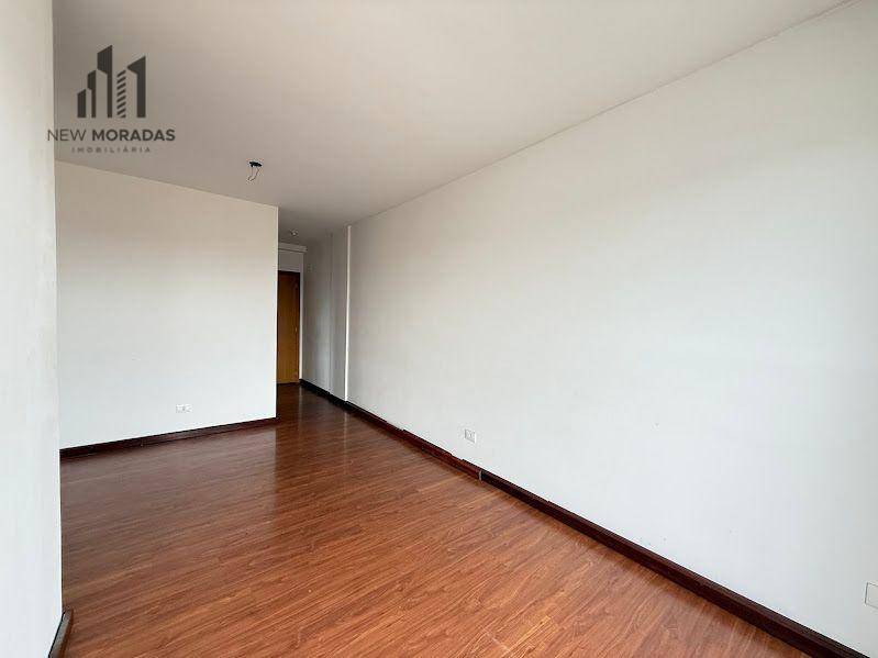 Apartamento à venda com 3 quartos, 61m² - Foto 19