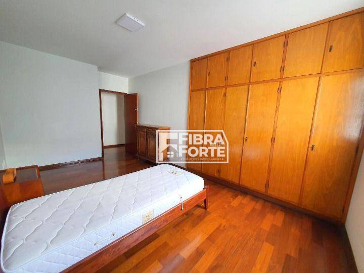 Apartamento à venda com 5 quartos, 280m² - Foto 20